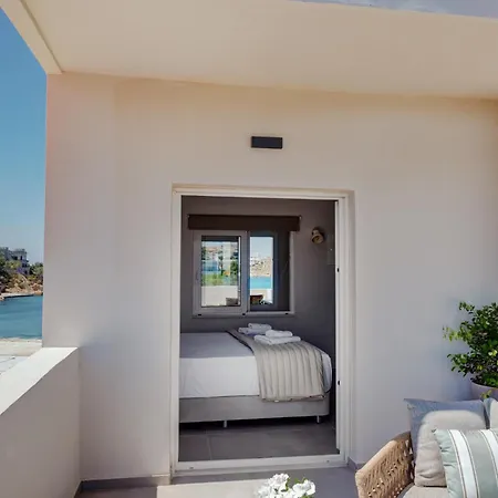 Armia Experience 4* Vari (Syros)